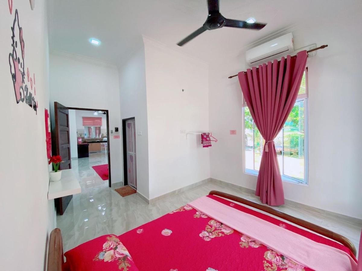 فيلا Hellokitty House - Unit 1 كُوالا تيرينغانو المظهر الخارجي الصورة